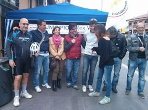 10153926_494744000647640_8488378495434463299_n